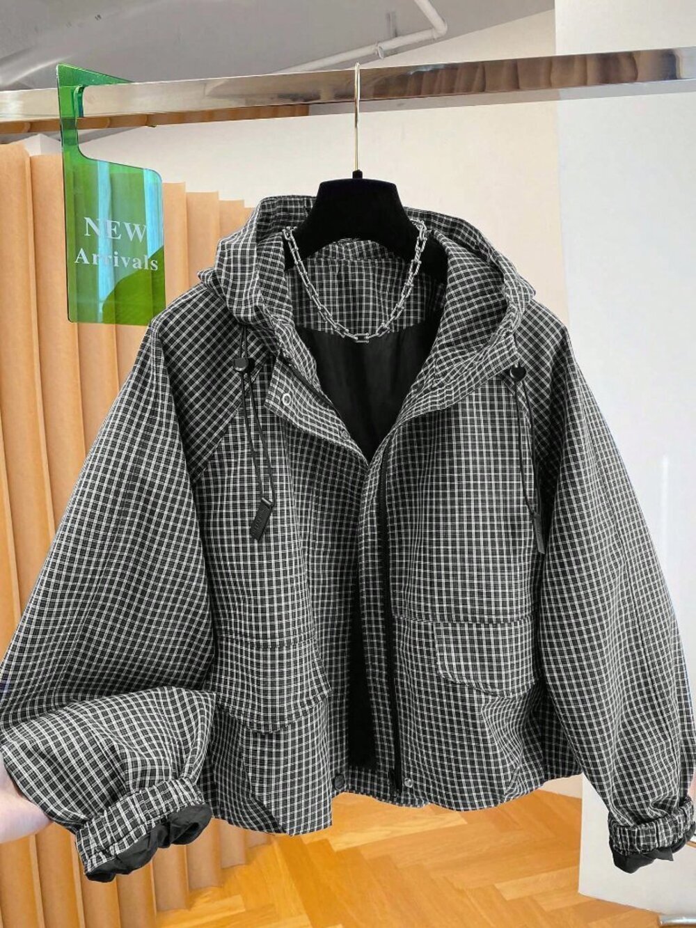 Black And White Casual Women's Grid Plaid Hooded Jacket - Picture 3 of 4